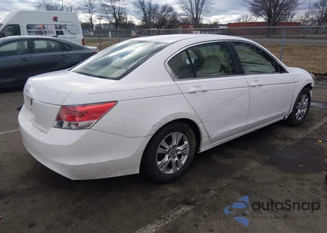 2009 Honda Accord 2.4 Lx-P from USA, damaged, VIN 1HGCP26439A060636